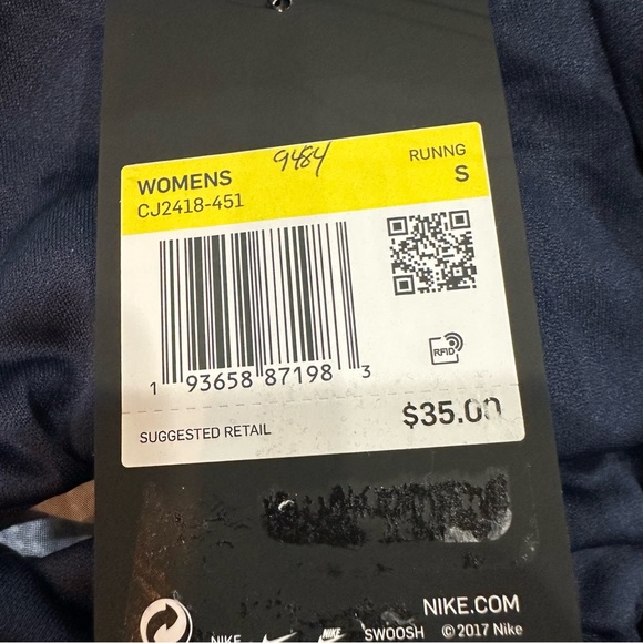 Women’s Nike Dri Fit Paisley Shorts - Picture 8 of 14